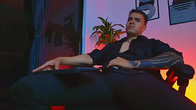 ALPHA_DOMINUS_ Live XXX-Chat