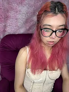 Valen-Foxx1 Chat XXX live