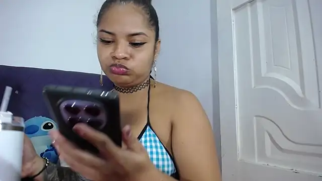 دردشة Squirter_pussybomb الجنسية المباشرة