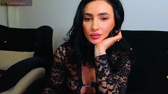 YourDesiree_ – Live XXX-chat