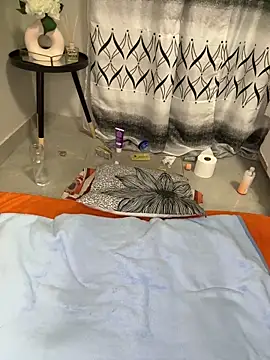 Nicole_bashn Webbikameraesitys