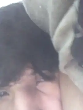 Userknowarg: διαδικτυακό σόου στην κάμερα