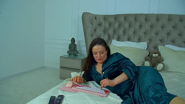 Chat XXX ao vivo de ElinaBellucci