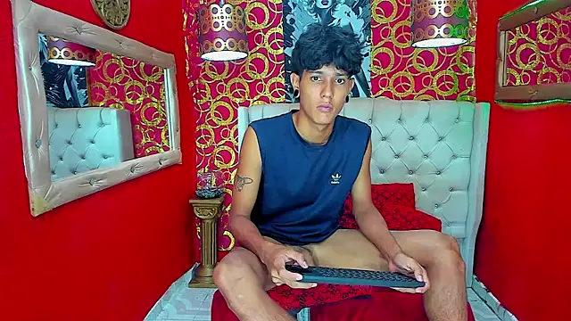 straightyoungpein webcam show