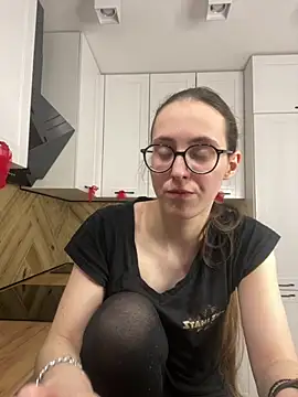 MartiniiSelenna Chat XXX live