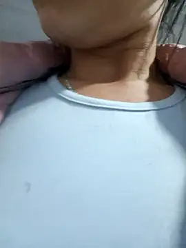 aliaandadara Chat XXX in diretta