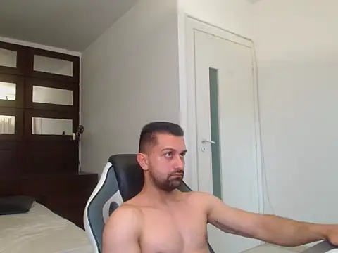 BryceReign – Naživo XXX chat