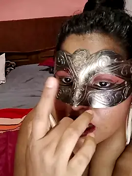 XXX chat uživo modela Maskedcurves