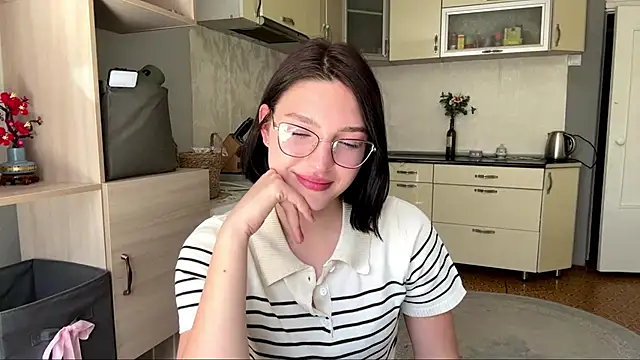 SinfulStarlight's Live XXX Chat