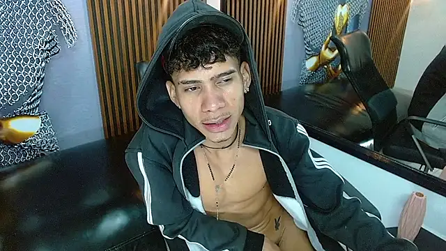 Skinny_cute_Alyer Webcamshow