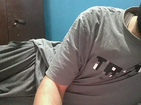 Precumboner: απευθείας συνομιλία ΧΧΧ