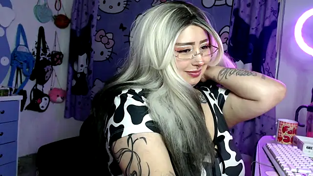 lussyevans24's Live XXX Chat