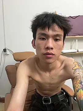 Show modela zzzzppp3 na web-kameri