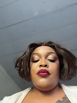 Iam-Sharifa Obrolan Langsung XXX