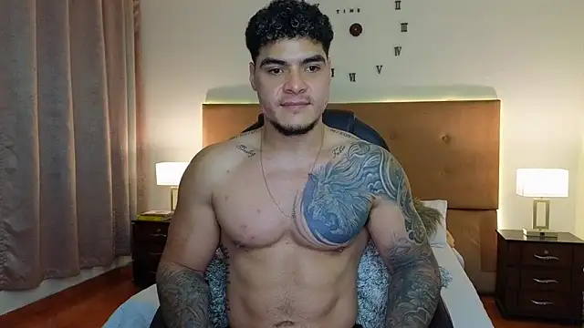 Chat +18 de Steven_Velez ao vivo