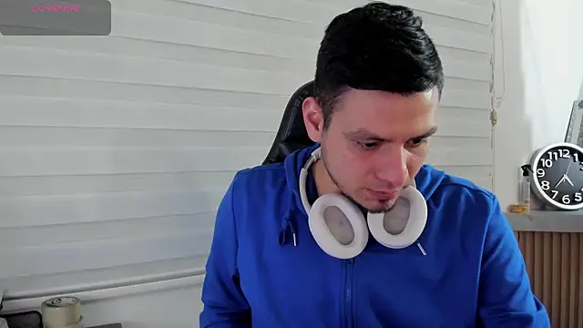 Rick_Adams: διαδικτυακό σόου στην κάμερα