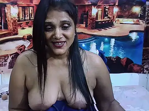 Chat XXX en directo de IndianSexyLady20