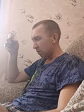 _uncle_Mitya-43_ élő XXX-chatje