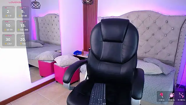 Elizabeth_Evans1のライブXXXチャット