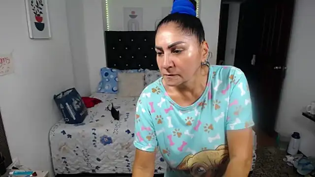 แชท XXX สดของ mature_bigboobs10