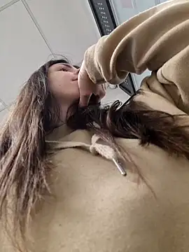 Živý XXX chat GroaningJute