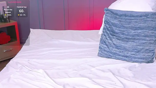 Chatroom XXX en direct de Chloe-Rose-