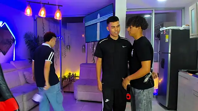 عرض كام Houseofwarrios