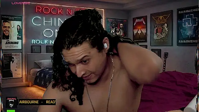 chino_roz Chat XXX live