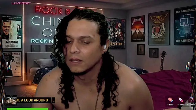 Czat XXX na żywo – chino_roz