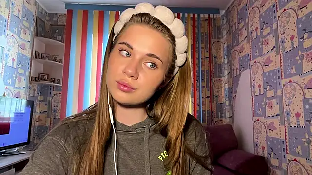 Miss_Blessnyth Live XXX-Chat