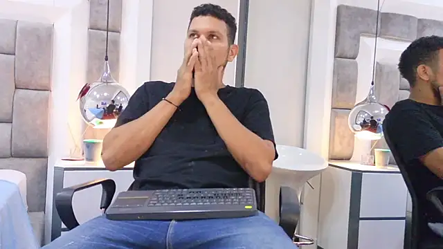 NohaBrooks Webcam-Show