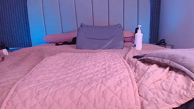 abbyrouss_'s Webcam Show