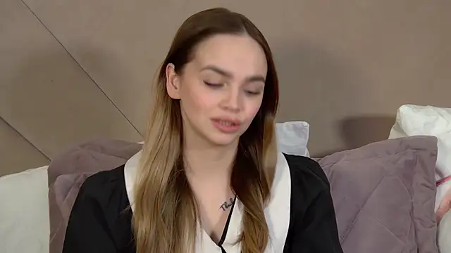 AnitaVenture 网络视讯表演