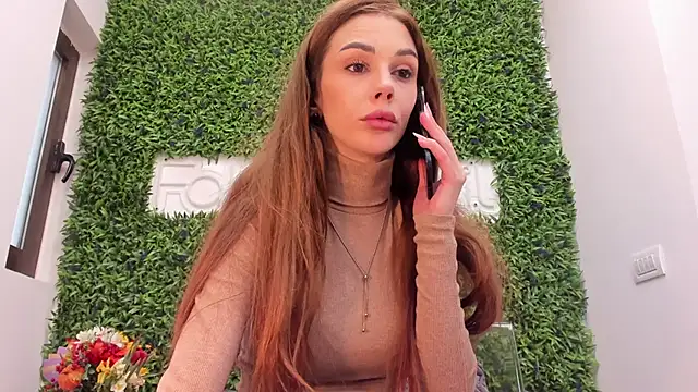 XXX chat uživo modela realhotfallingdevil