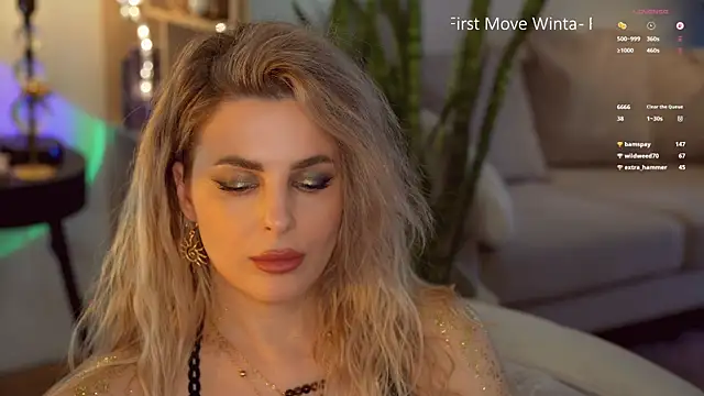 Show modela Lady--M na web-kameri