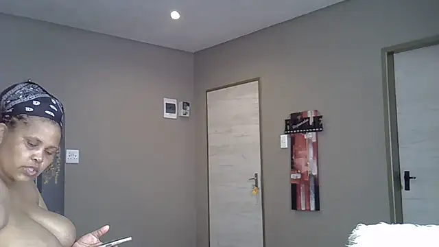 Thicknessddx: онлайн-секс-чат