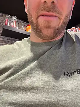 trainwithmeのライブXXXチャット