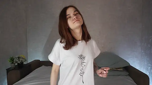 CristyBillot Adlı Modelin Canlı XXX Sohbeti