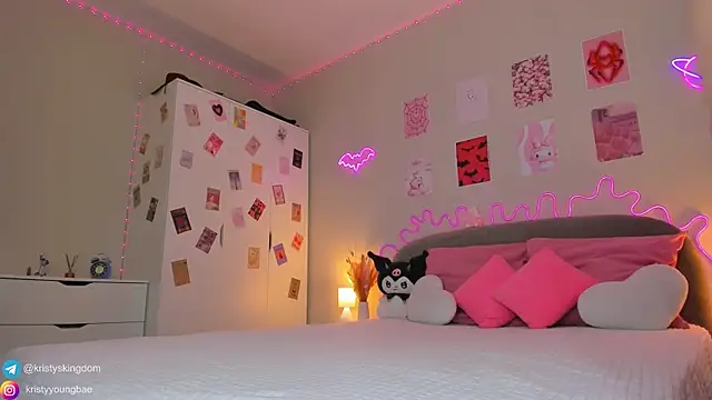 Czat XXX na żywo – Kate_Clover