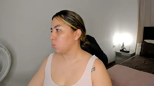 brithany_olson25のライブXXXチャット