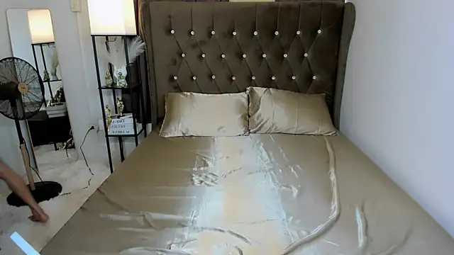 Lars_empress Chat XXX in diretta