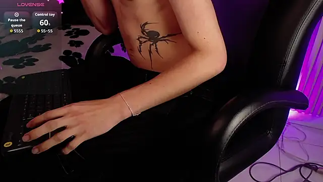 MateoMitchell – Kamerová šou