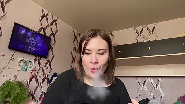 MarcieAdjei – Naživo XXX chat