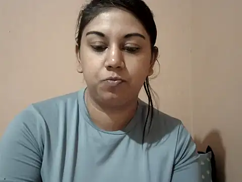 bellachow10: онлайн-секс-чат