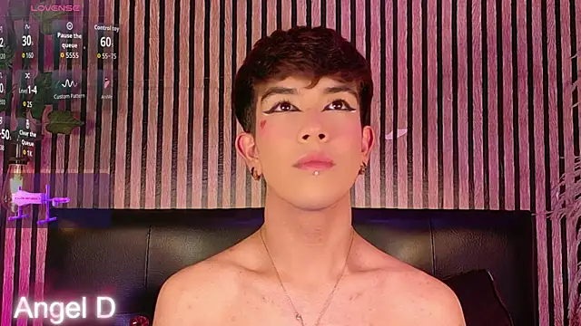 Angeldust19 live XXX chat