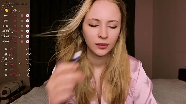 lilMelaniloveis Chat XXX in diretta