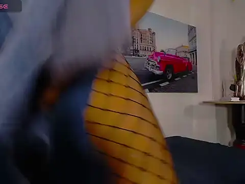 KeysyCFire – Naživo XXX chat