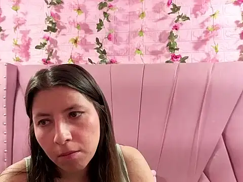 EmberCooper_ Live XXX-chat