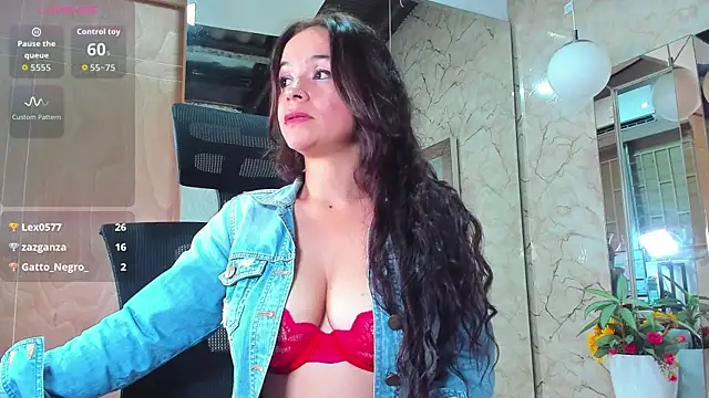 danielamonet 现场XXX聊天