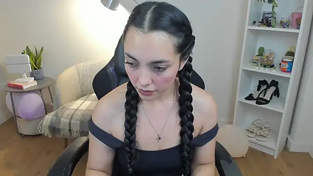 _BellaEvans_ Live XXX-Chat